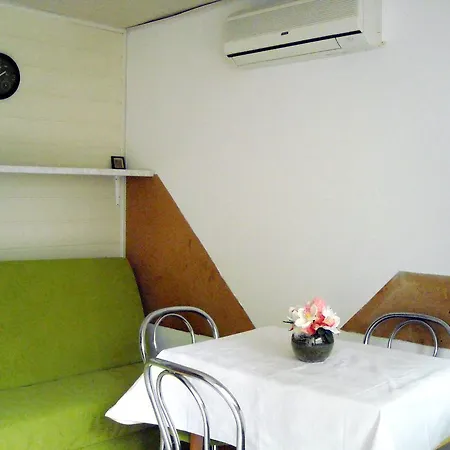 Apartment Studio 5285a Jadranovo